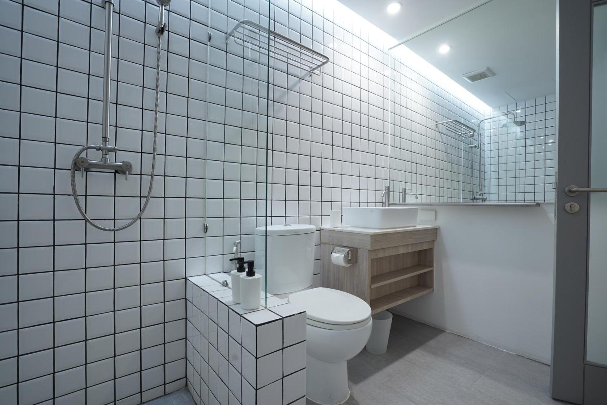 E11 Hotel - Bts Punnawithi Bangkok Eksteriør billede